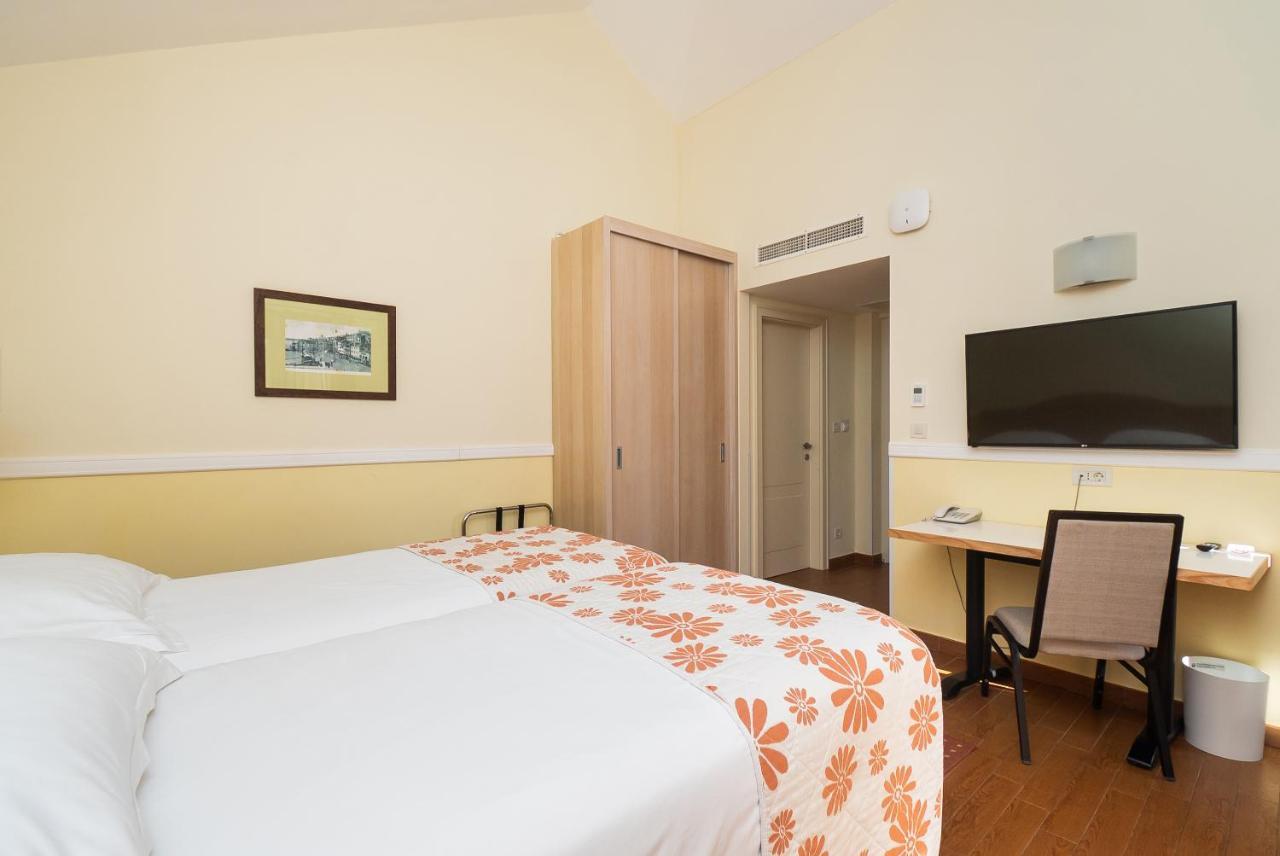 Amadria Park Apartments Šibenik Екстериор снимка